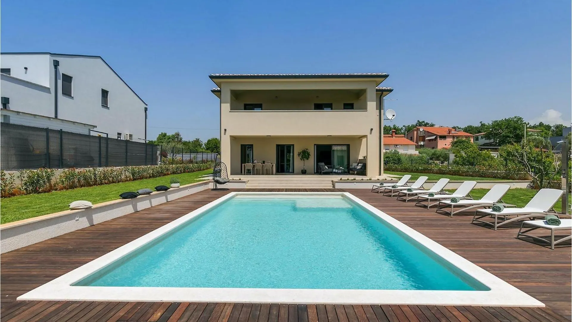 Villa Amoroso Poreč 0*,